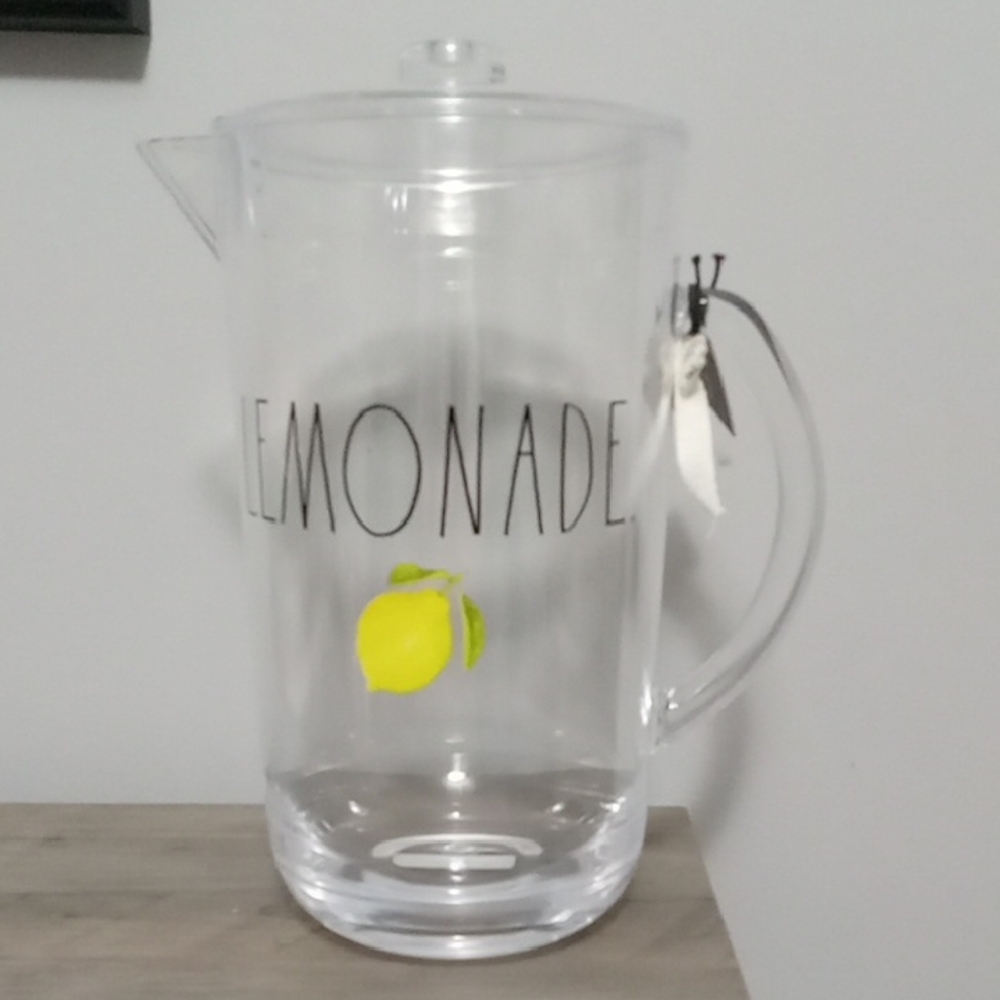 Rae Dunn Lemonade Pitcher 🍋🍋🍋🍋🍋
